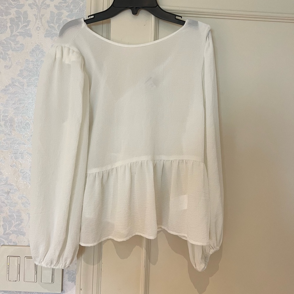 Express White Long Sleeve V Neck Blouse With Ruffle Hem